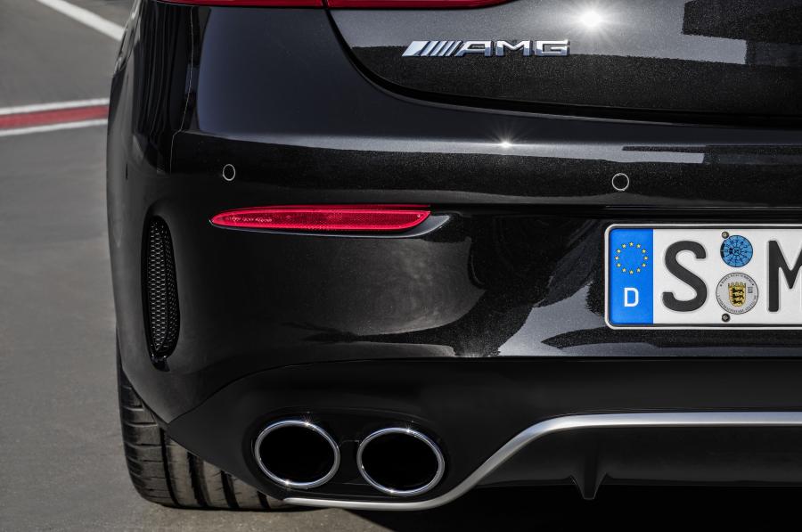 Детали экстерьера Mercedes-AMG E53 4Matic+ Cabriolet (A238) 2018 года  (WW) (фото 14 из 18)